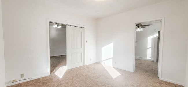 Building Photo - Bountiful City Office Space or residential