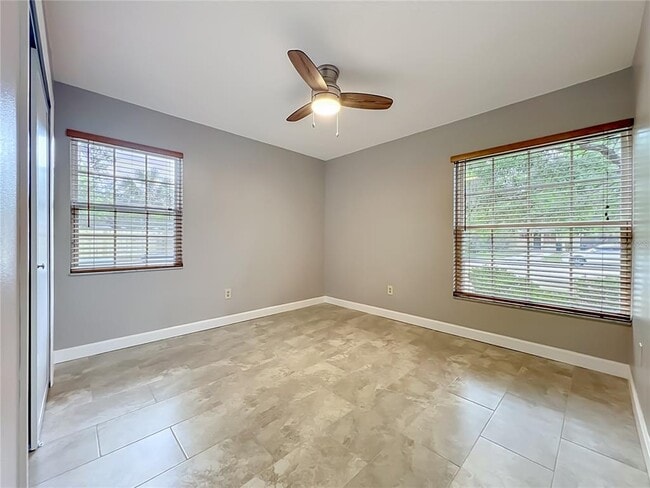 Building Photo - 2557 Riva Ct