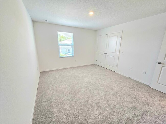 Building Photo - 3098 Skyline Lp