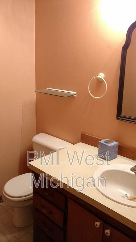 Building Photo - 1275 104th St SW