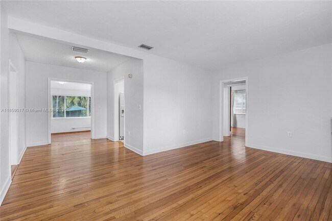 Building Photo - 6257 SW 14th St