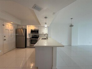 Building Photo - 2 bedroom in Sunny Isles Beach FL 33160
