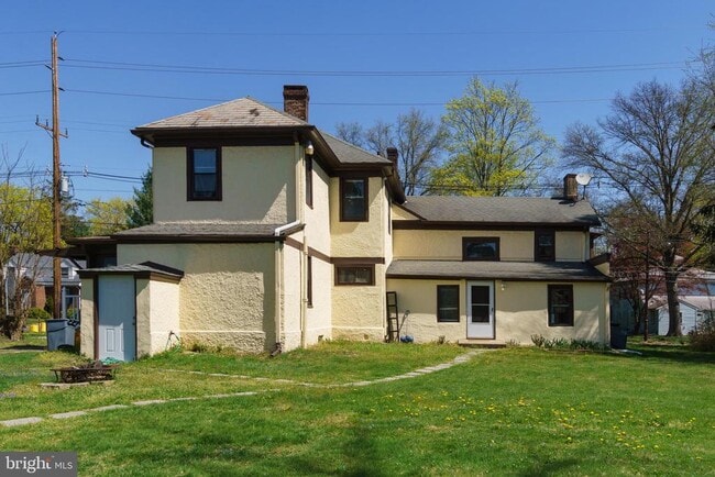 Building Photo - 124 Washington Rd