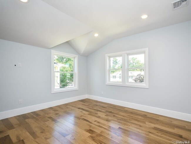 Building Photo - 59 Hickory Rd