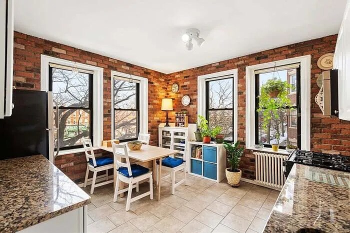 Building Photo - 1400 Commonwealth Ave