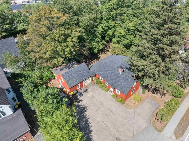 Building Photo - 468 Union Ave