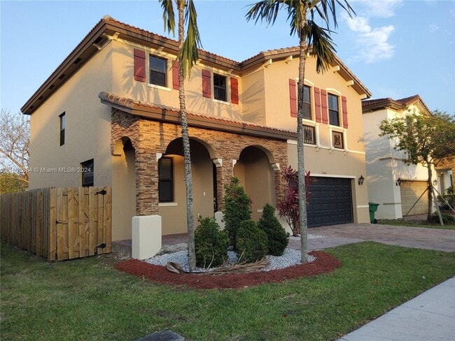 Building Photo - 23221 SW 114th Pl