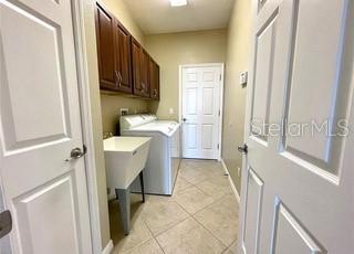 Building Photo - 5083 Fiorella Ln