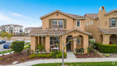 Building Photo - 1224 Los Olivos Street