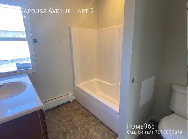 Building Photo - COZY 3 bed-1bath UNIT