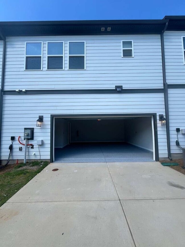 Building Photo - 5714 Rivulet Wy
