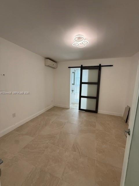 Building Photo - 1047 NE 84th St