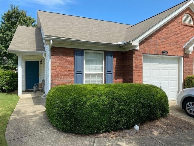 Primary Photo - 229 Cottonwood Creek Cir