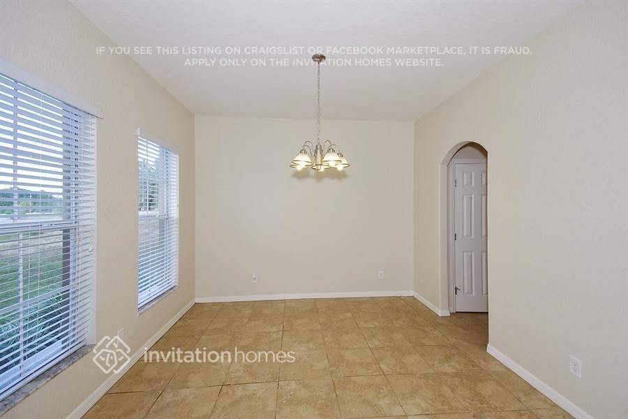 Building Photo - 2548 Sand Hill Point Cir