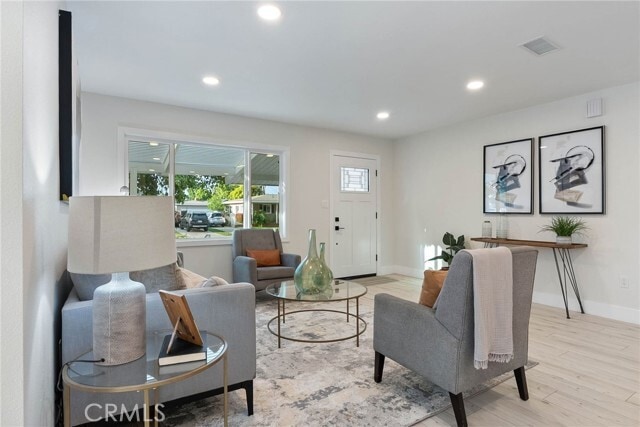 Building Photo - 6300 E Fairbrook St