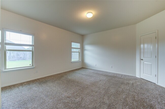 Building Photo - 734 Mill Spring Ct