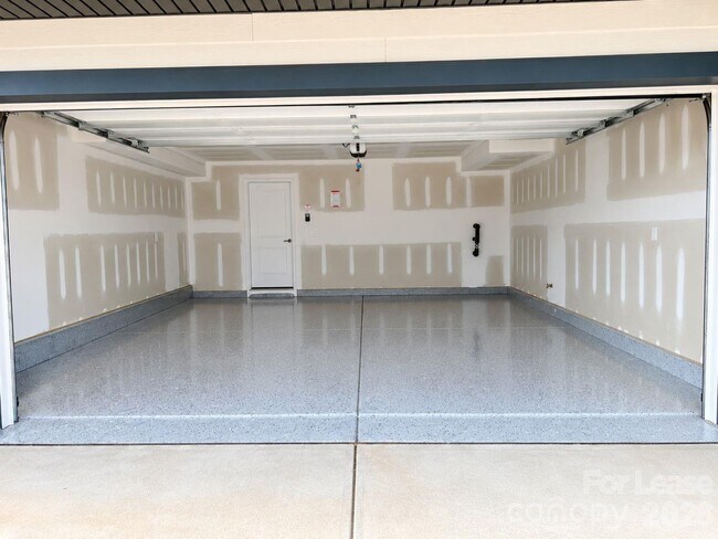 Building Photo - 3009 Rexton Ln