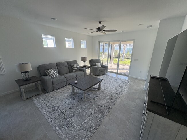 Building Photo - 17820 Star Ruby Pl