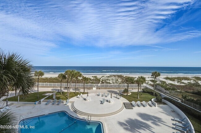 Building Photo - 1601 Ocean Dr S