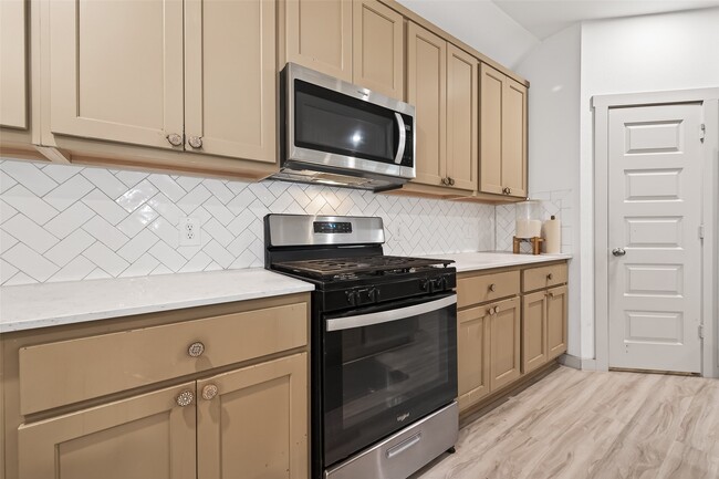 Building Photo - 3902 Birtley Bnd Wy