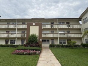 Building Photo - 45 Mansfield B