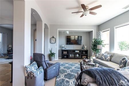 Building Photo - 60568 Lace Leaf Ct