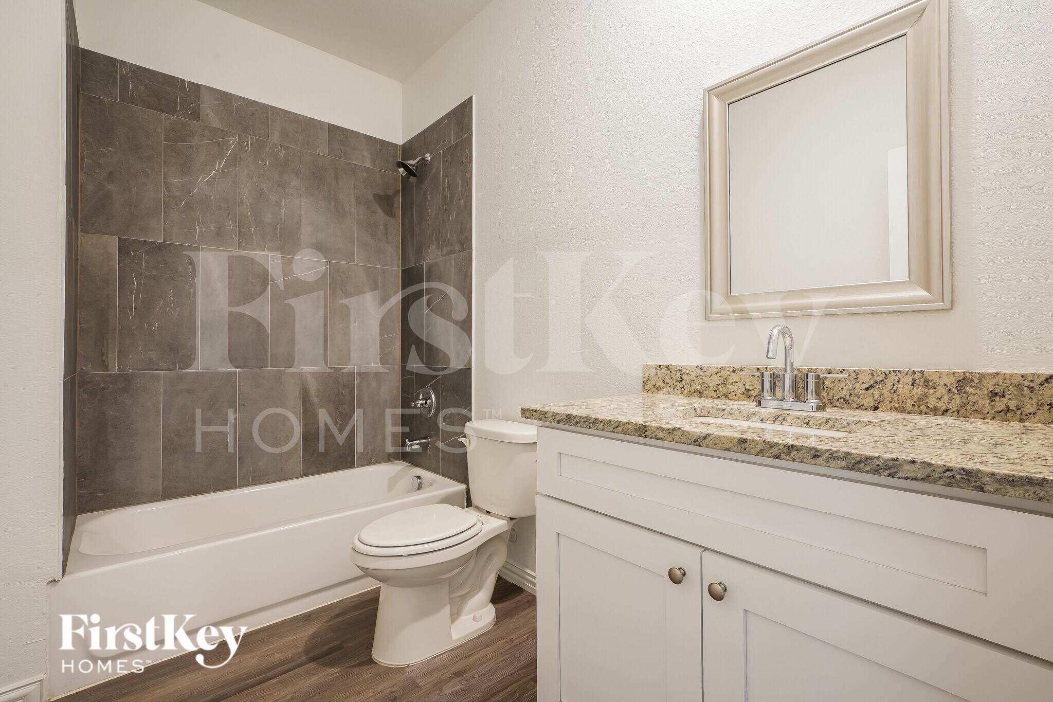 Building Photo - 7316 Parkside Pl Dr