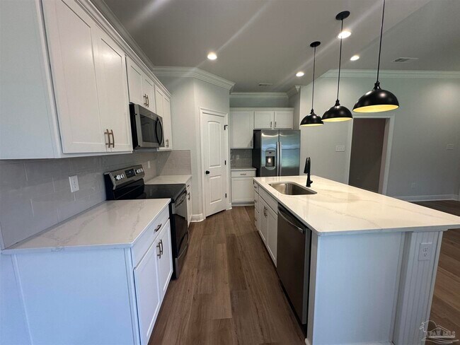 Building Photo - 4753 Sago Palm Cir