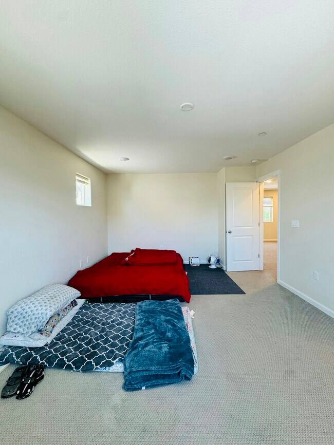 Building Photo - 5356 Knights Valley Ln