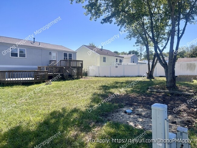Building Photo - 4420 Hickory Wood Dr