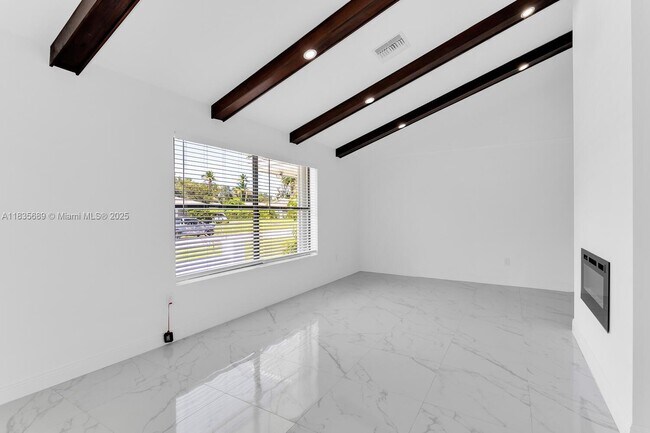 Building Photo - 7860 SW 180th St