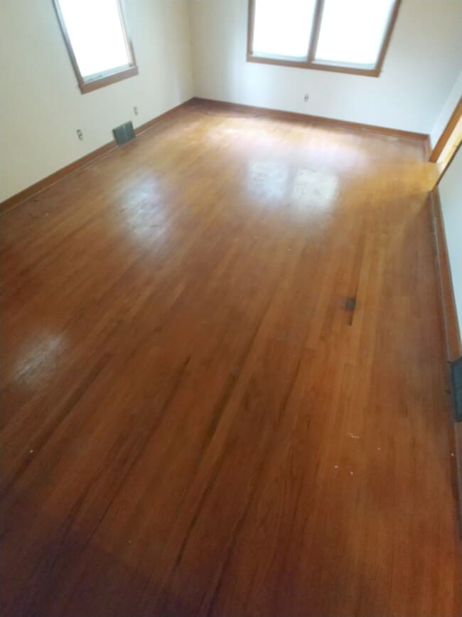 Building Photo - 2br House | Mt. Healthy |  Great Neighborhood