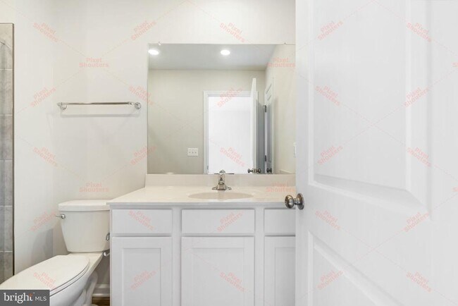 Building Photo - 44 Brookfield Mews