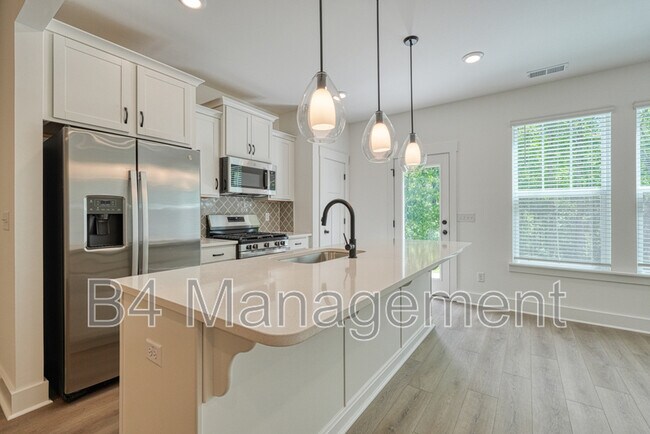 Building Photo - 416 W Parima Ct