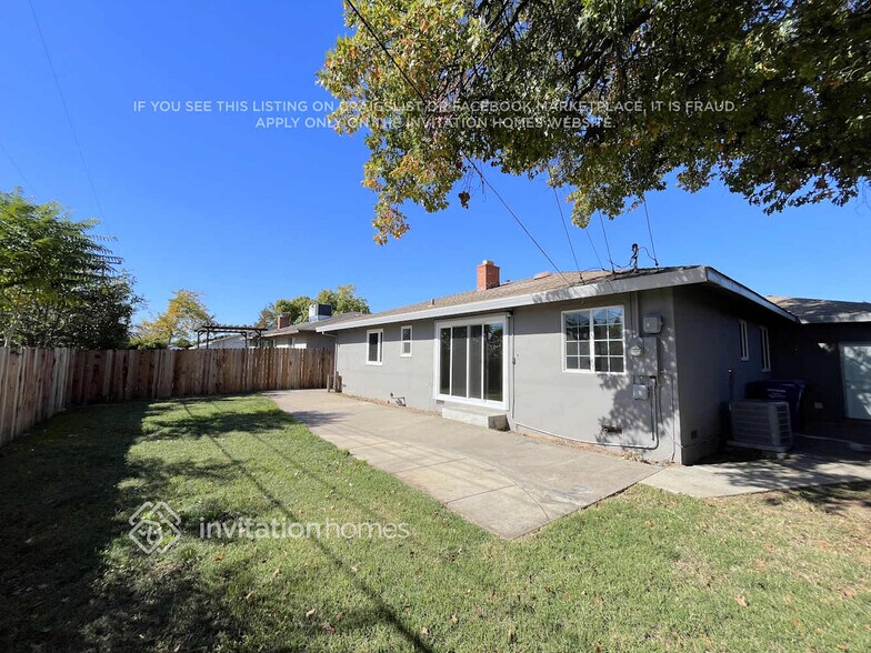 Building Photo - 5404 Calistoga Way