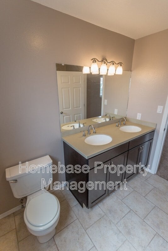 Building Photo - 5206 Foothills Dr