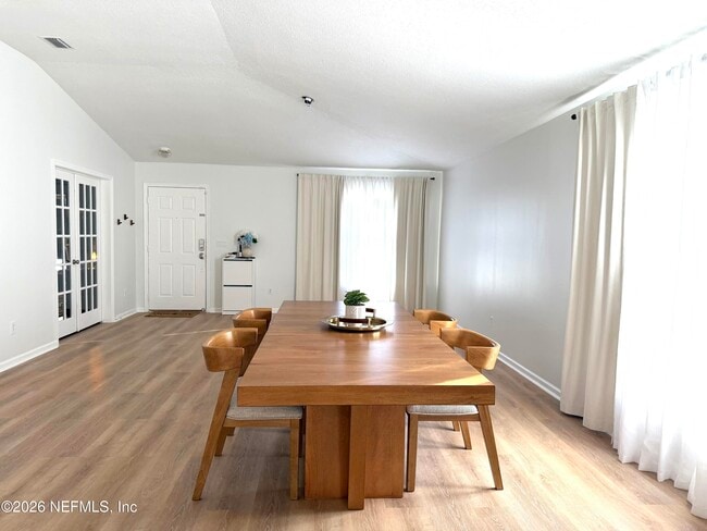 Building Photo - 4014 Cedar Bluff Ln