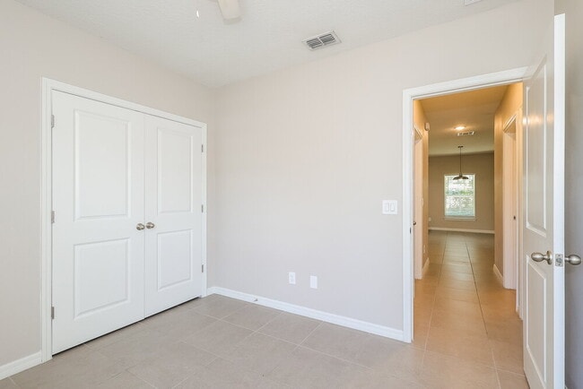Building Photo - 830 Hazel Grove Ct