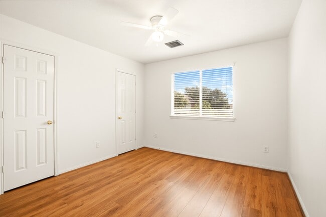 Building Photo - 3906 Tigris Ridge Dr