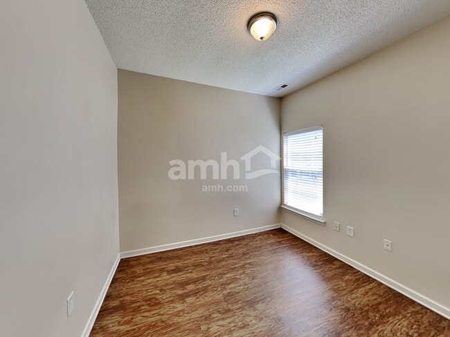 Building Photo - 6829 Ayrshire Glen Pl