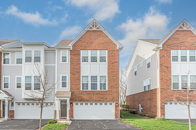 Building Photo - 780 Weller Dr