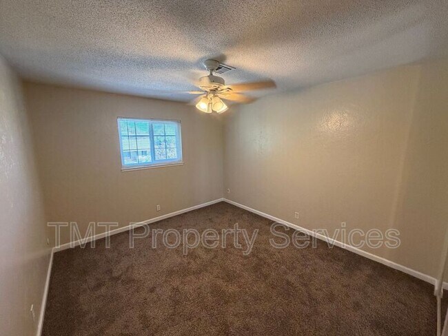 Building Photo - 2533 Stansberry Way
