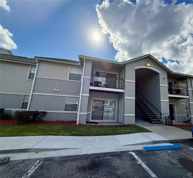 Primary Photo - 3705 SW 27th St