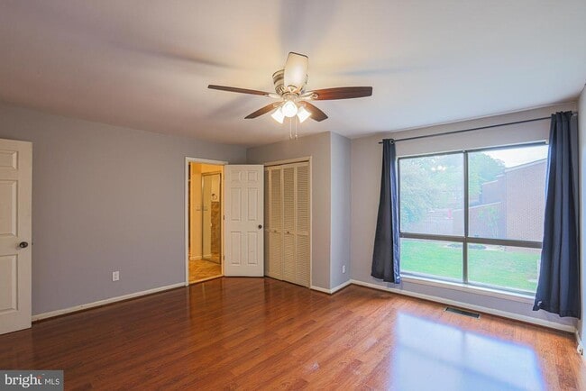 Building Photo - 17 Farmhouse Ct