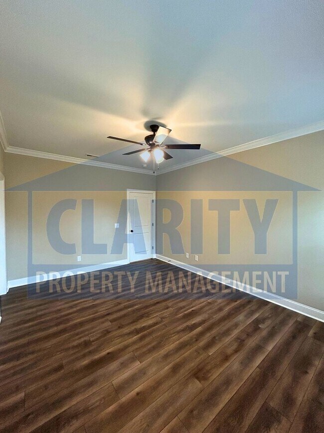 Building Photo - *Brand New* 4 bedroom home!