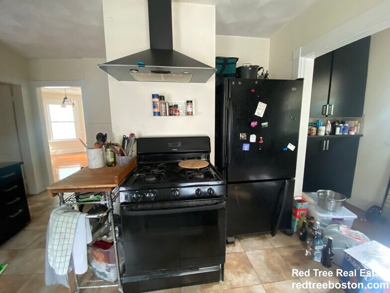 Building Photo - 72 Hobson St