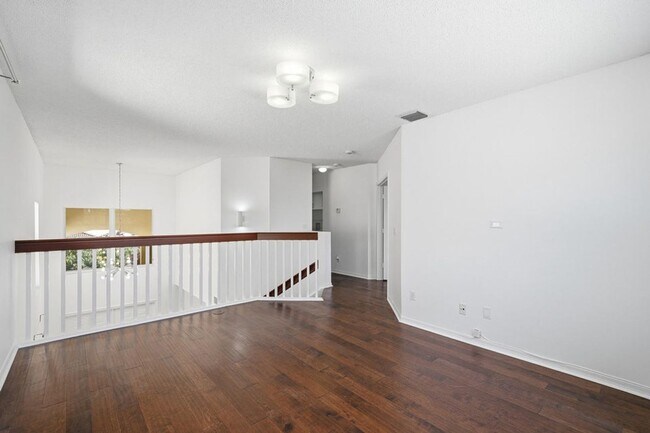 Building Photo - 3422 NW 110th Way