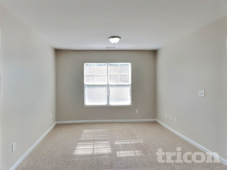 Building Photo - 6867 Horseback Lane