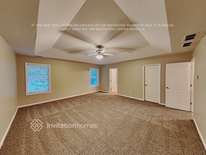 Building Photo - 147 Hawthorn Dr