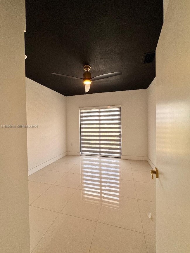 Building Photo - 1167 NW 2nd Ter